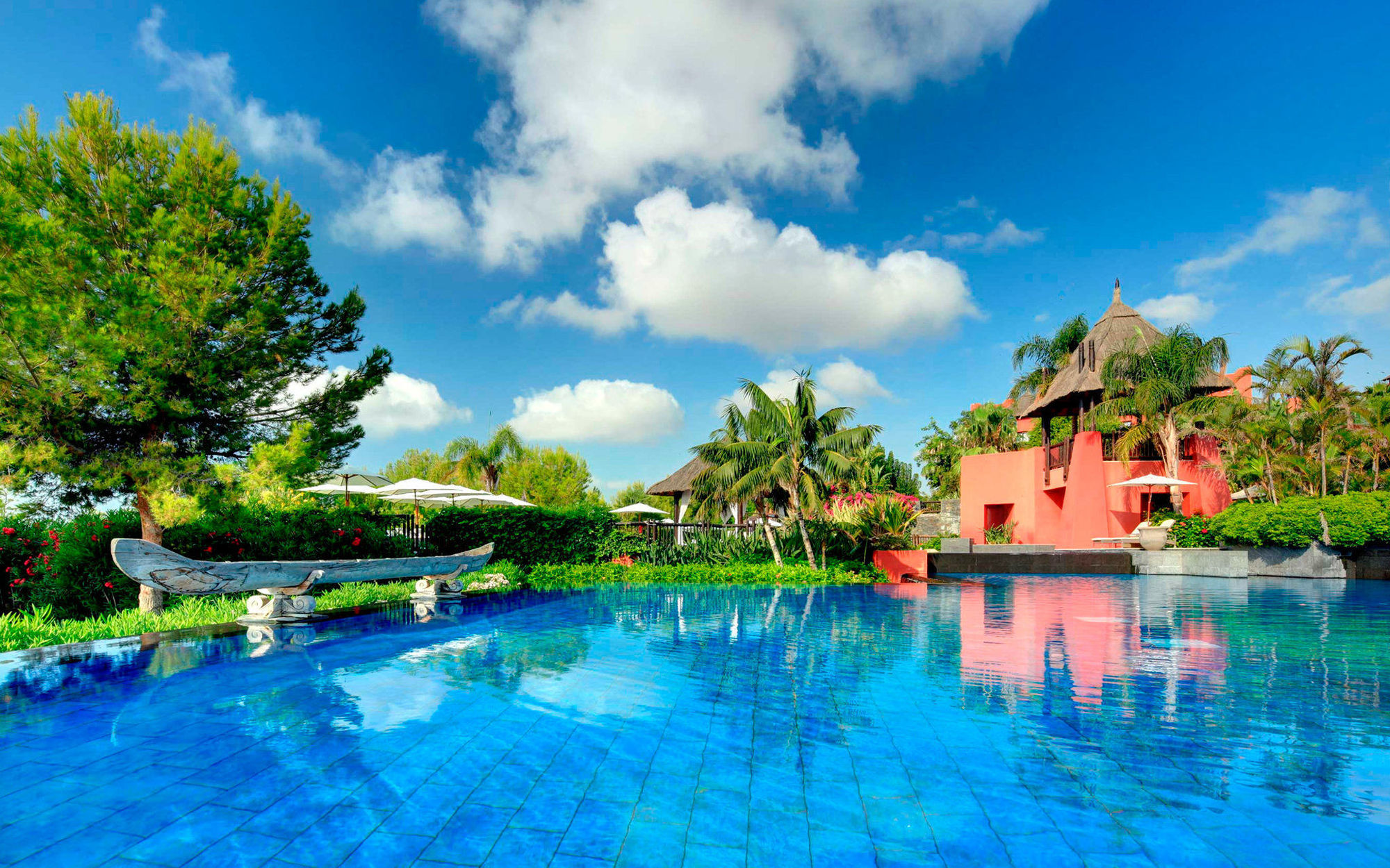 Asia Gardens Hotel & Thai Spa, A Royal Hideaway Hotel Finestrat Kemudahan gambar The pool at the resort