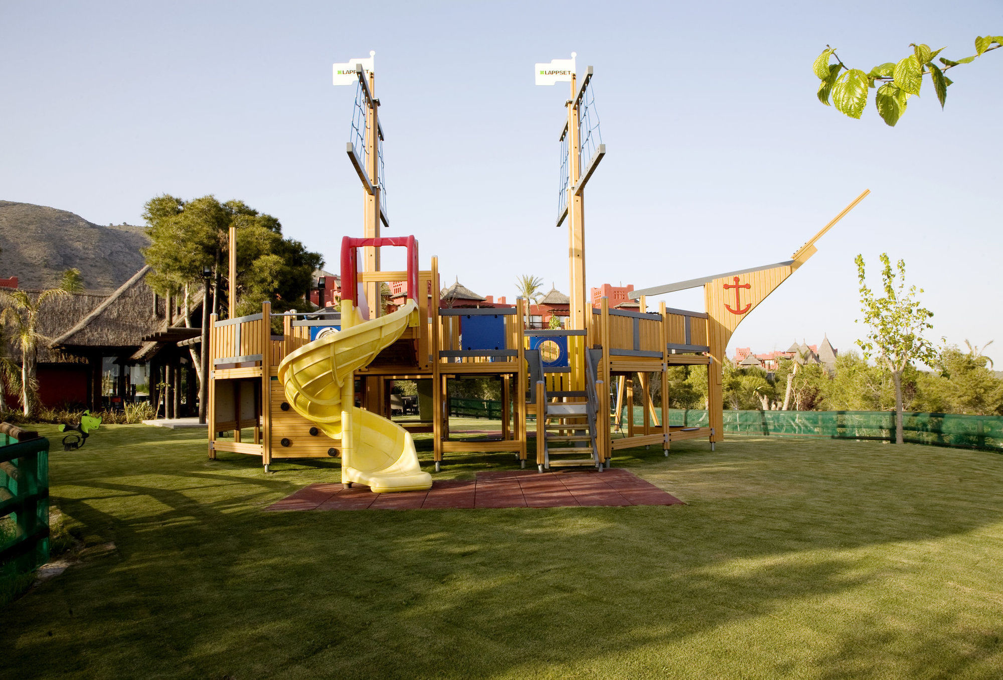 Asia Gardens Hotel & Thai Spa, A Royal Hideaway Hotel Finestrat Kemudahan gambar Playground at the resort