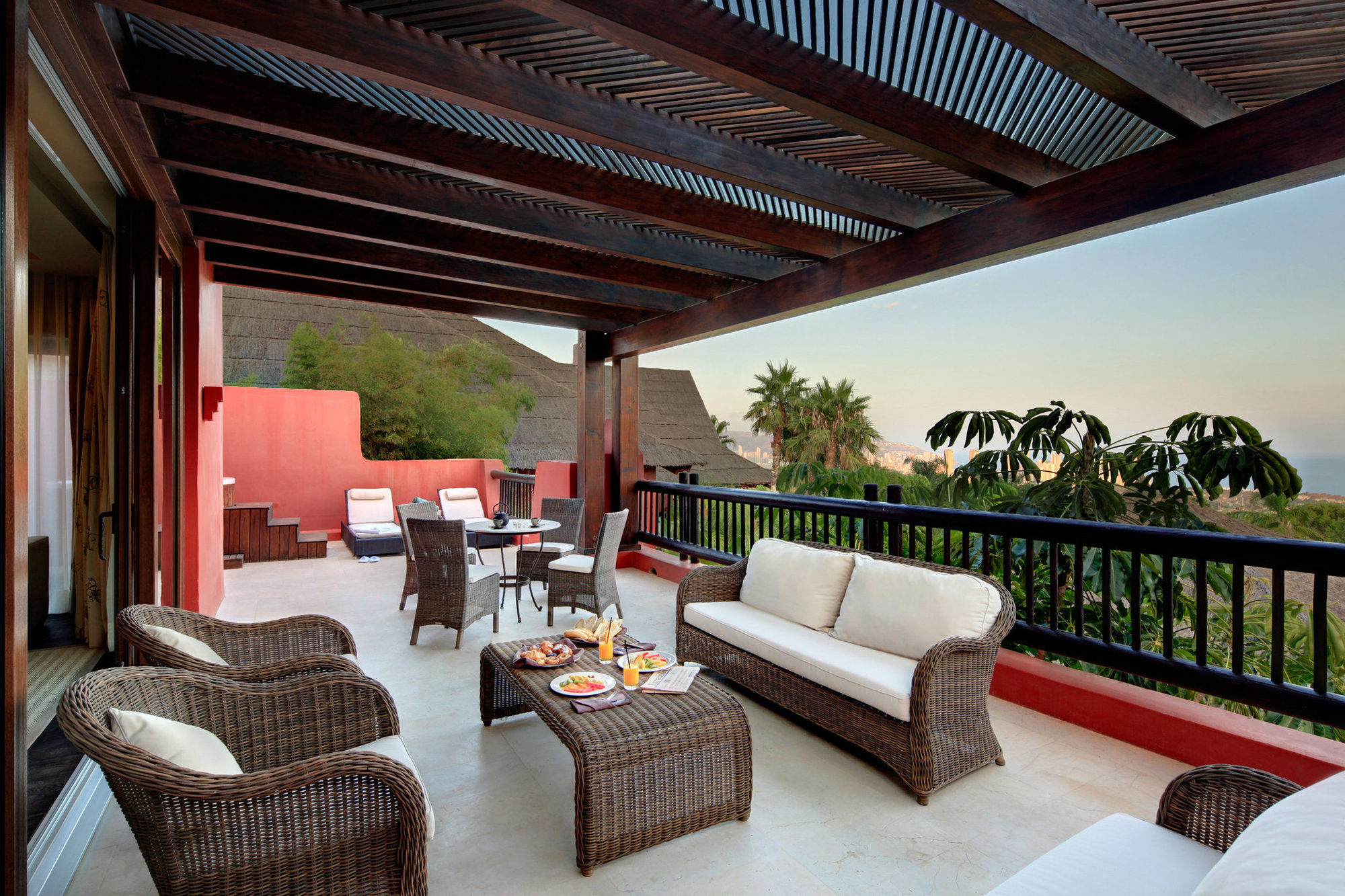 Asia Gardens Hotel & Thai Spa, A Royal Hideaway Hotel Finestrat Luaran gambar The Royal Mirage Hotel