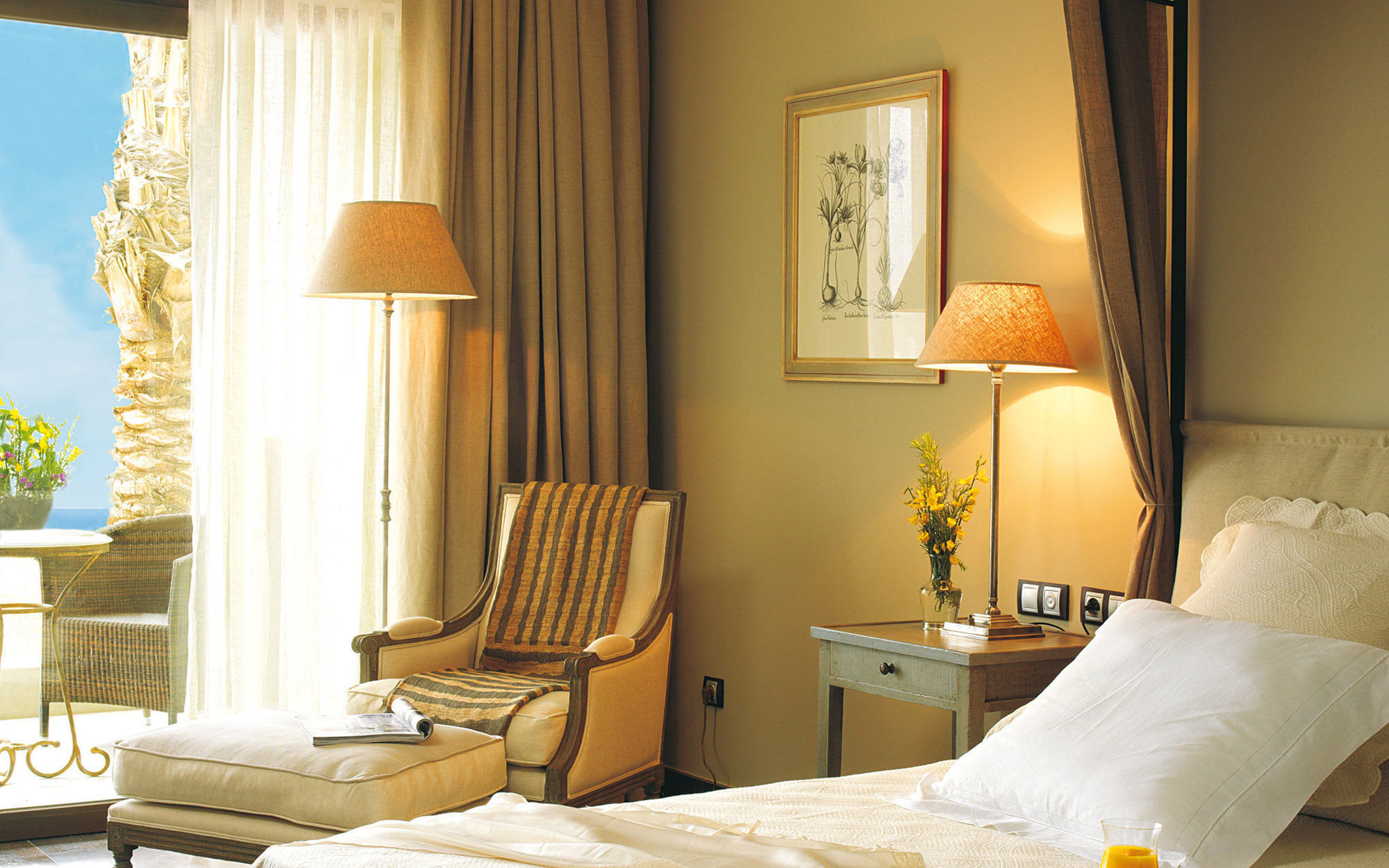 Asia Gardens Hotel & Thai Spa, A Royal Hideaway Hotel Finestrat Bilik gambar A room at the hotel